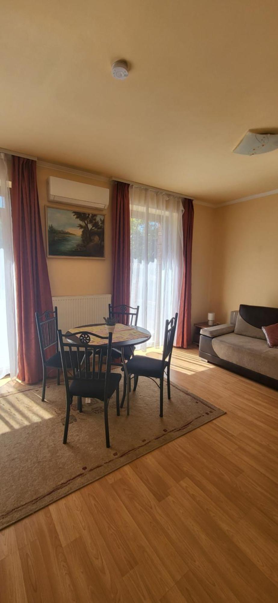 Bástya Apartmanház Sárvár Esterno foto