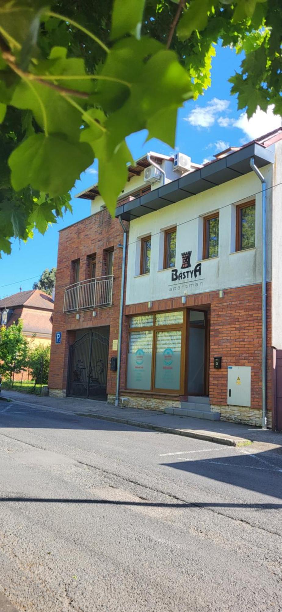 Bástya Apartmanház Sárvár Esterno foto